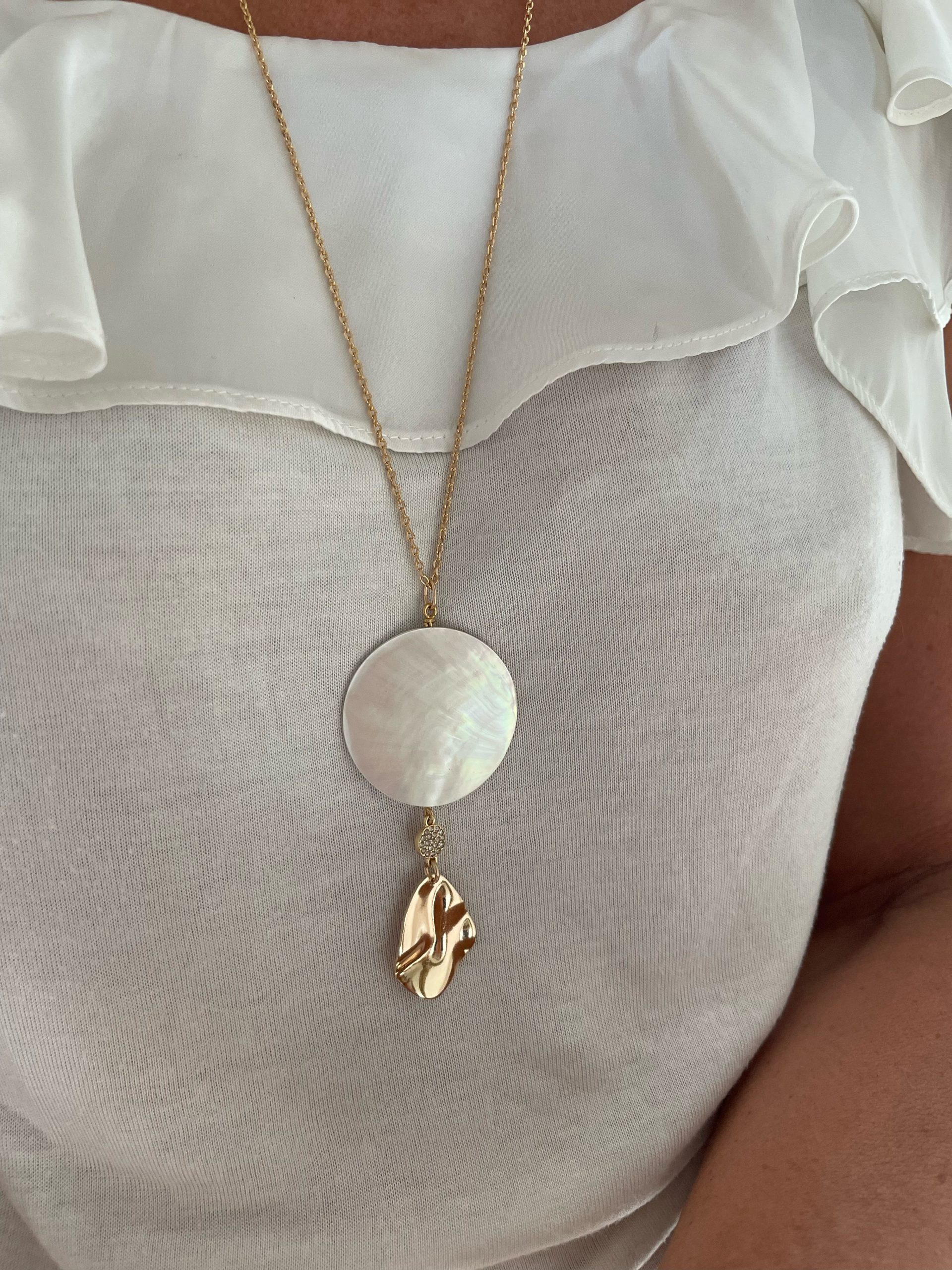 COLLIER ANCIEN DE créateur léger EUR 25,00 - FR